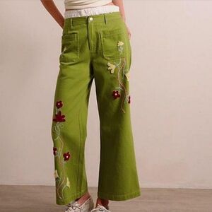 FREE PEOPLE WE THE FREE WINTER BLOOM EMBROIDERED PANTS
COLOR : Green Floral